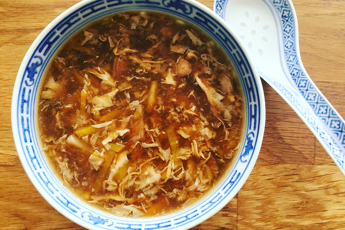 Szechuan pikant-säuerliche Suppe