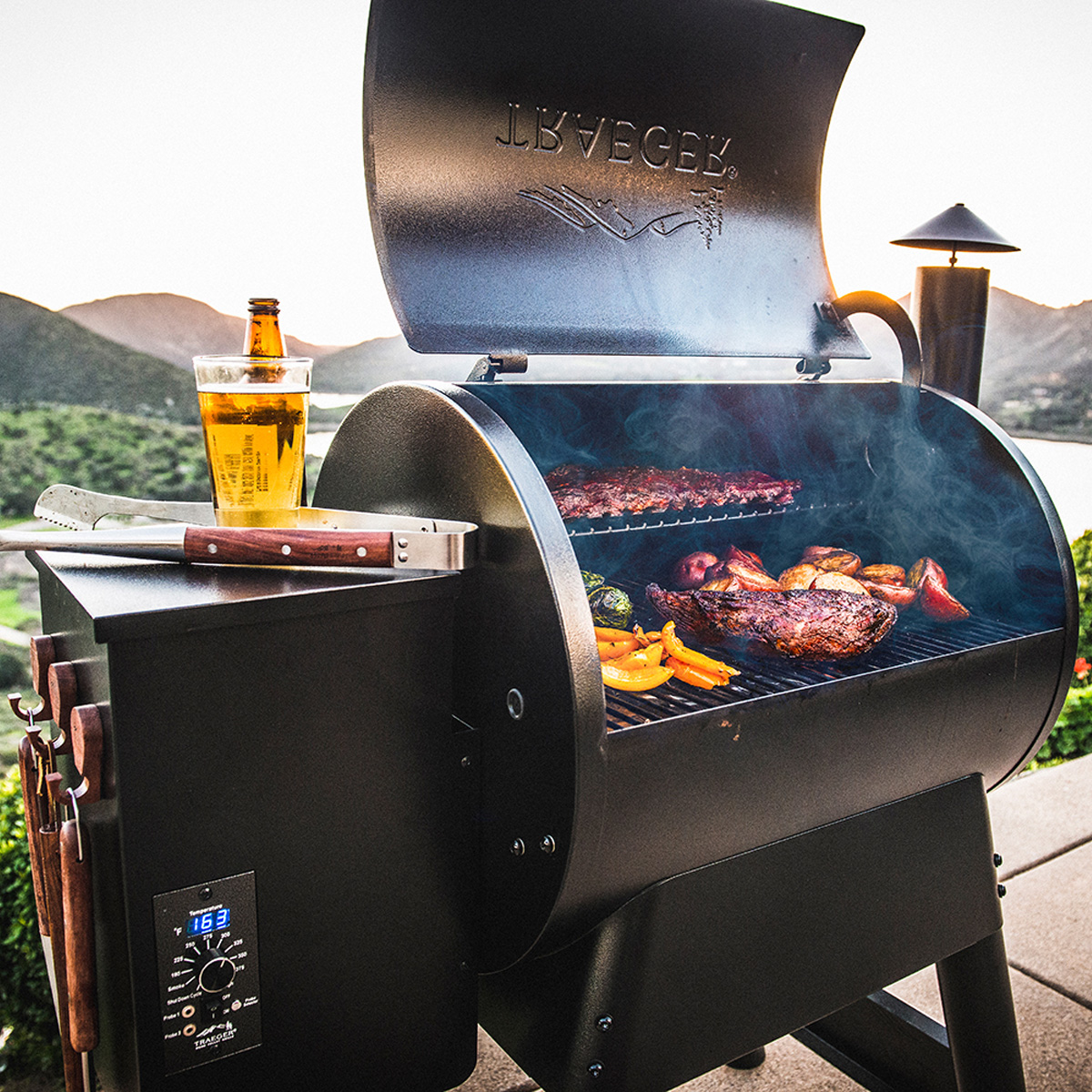 Traeger Pelletgrill Pro Series 22, Blau