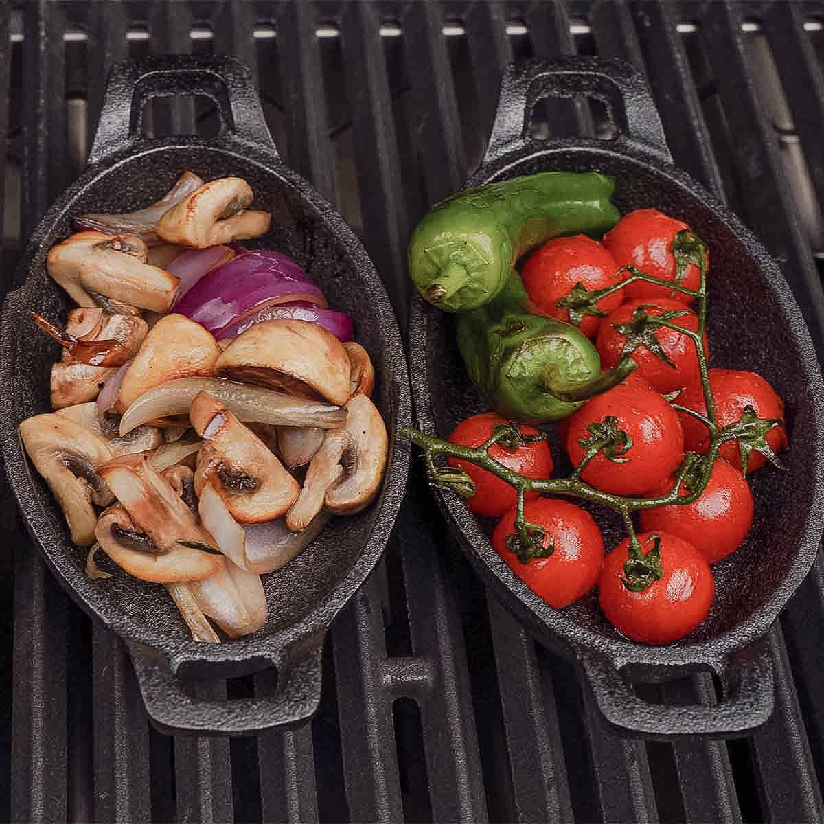 SANTOS Gusseiserne Pfanne, Bratpfanne oval mit 2 Griffen, 22 x 15 cm SANTOS Gusseiserne Pfanne, Bratpfanne oval mit 2 Griffen, 22 x 15 cm