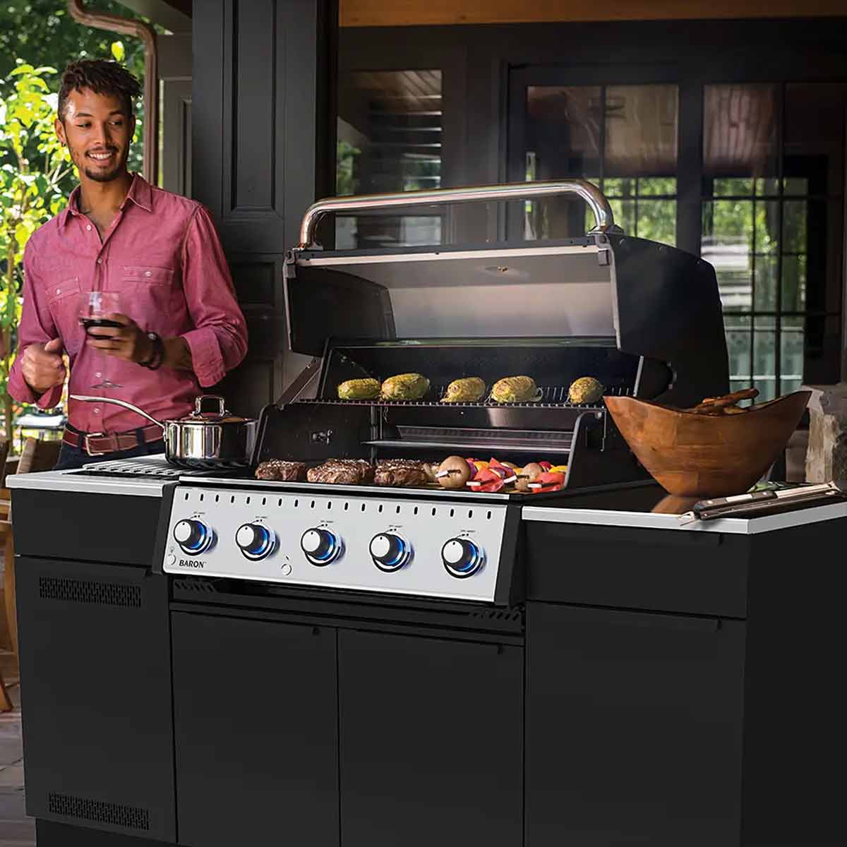 Broil King Außenküche Baron MOK, beispielhafte Zusammenstellung