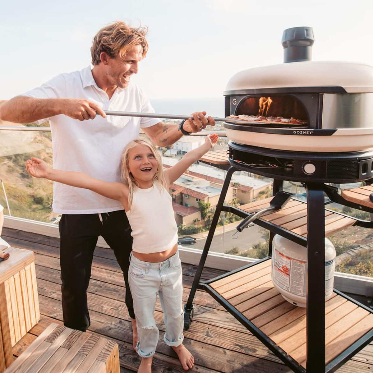 Gozney Dome Dual-Fuel Pizzaofen, cremeweiß Gozney Dome Dual-Fuel Pizzaofen, cremeweiß