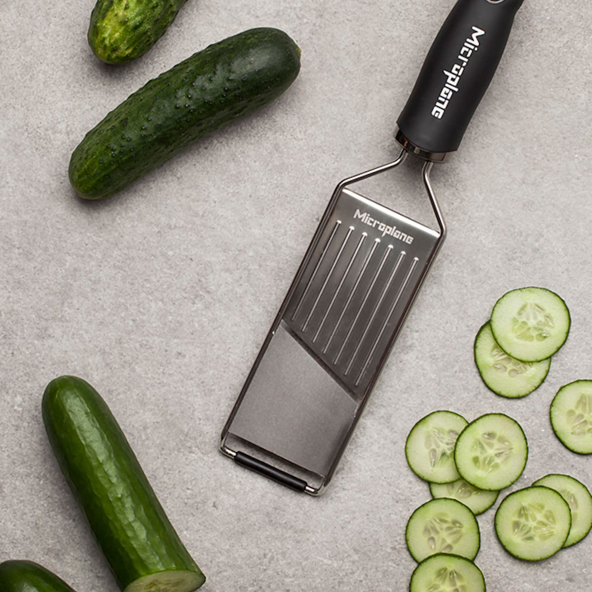 Microplane Gourmet Profi-Gemüsehobel, Schwarz