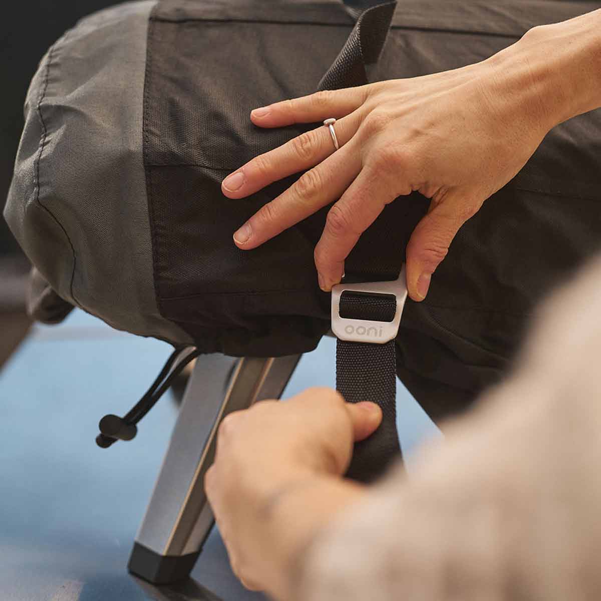 Ooni Transport-Abdeckhaube für Koda 2, Gurtschlösser aus Aluminium