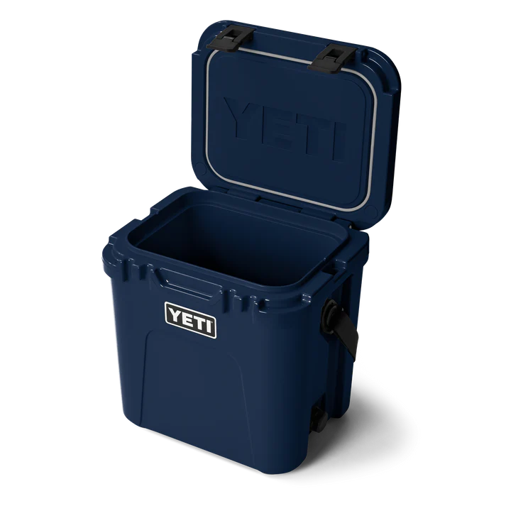 YETI Roadie® 24 Cool Box – Kompakte Premium-Kühlbox für maximale Mobilität, Navy