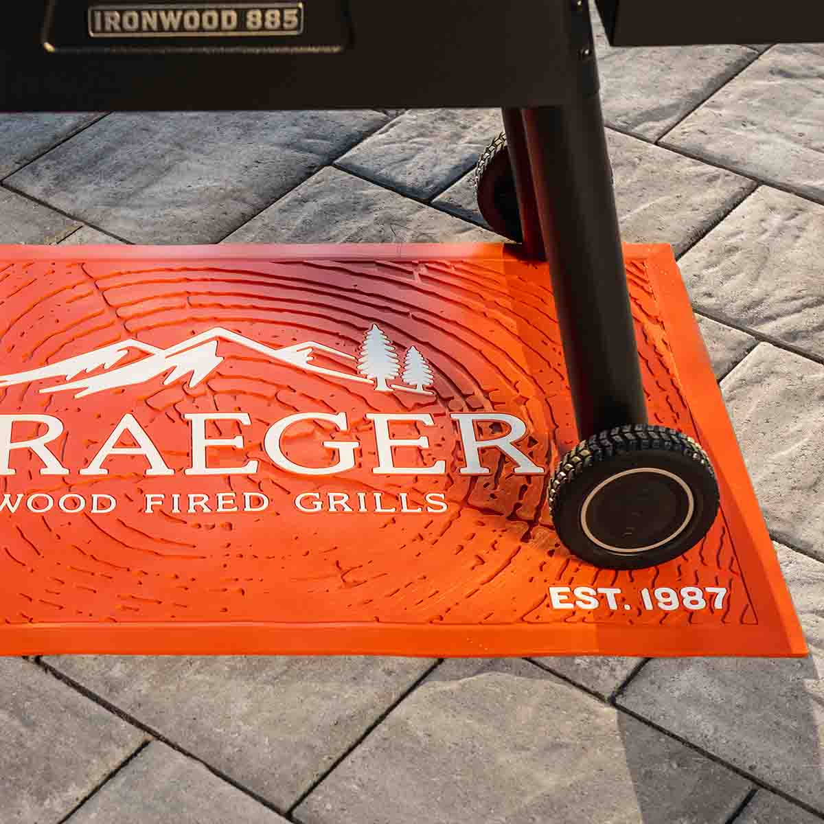 Traeger Grillmatte orange, 120 x 75 cm