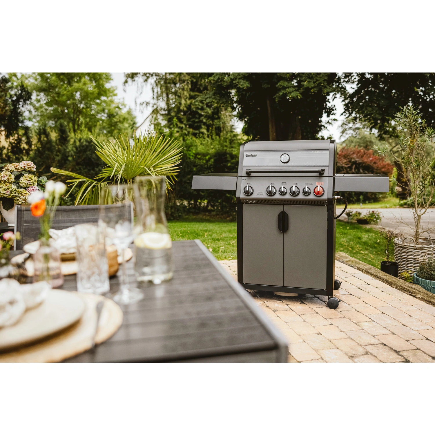 Enders HYDE® 4 SIKR TURBO – Maximale Ausstattung für grenzenlose Grillvielfalt