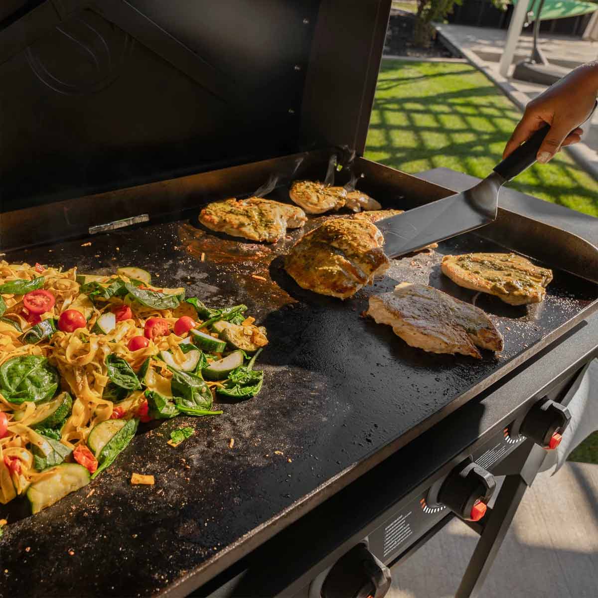 Blackstone Plancha Grill 36" Iron Forged