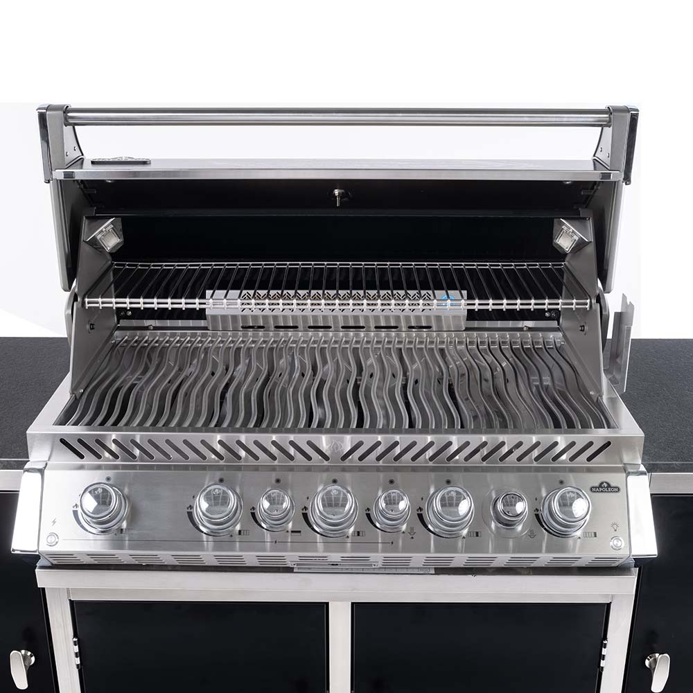 INDRA BLACKLINE Gasgrillstation Napoleon Pro 665 | inkl. Drehspieß Außenküche in schwarz geöffneter Deckel 