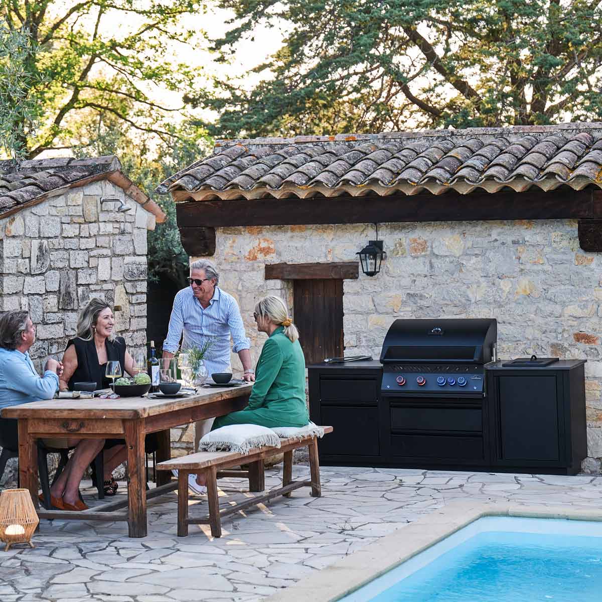 Napoleon Oasis Compact 105 Outdoor Küche | Mattschwarz