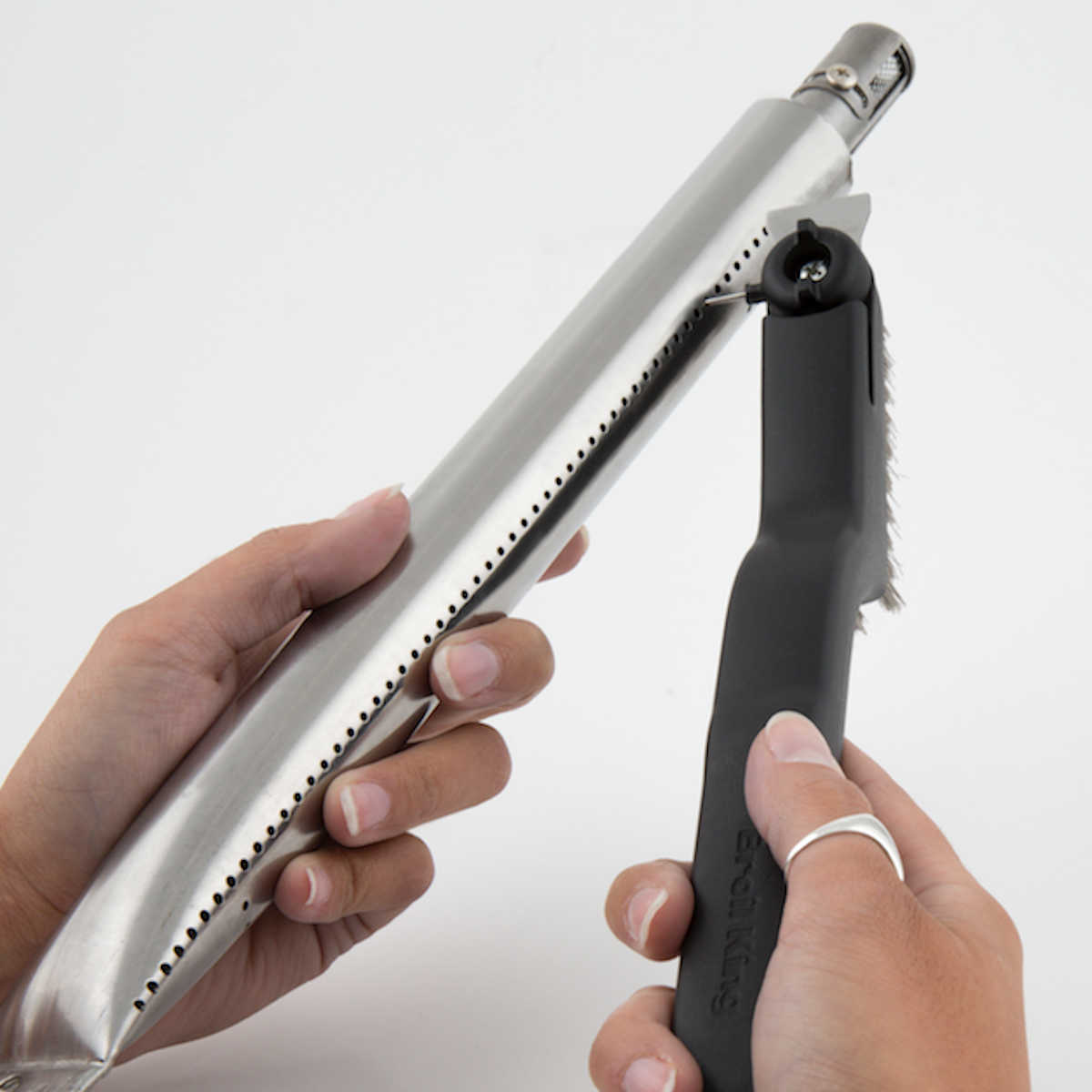 Broil King Brenner- / Wartungskit Brenner von außen reinigen