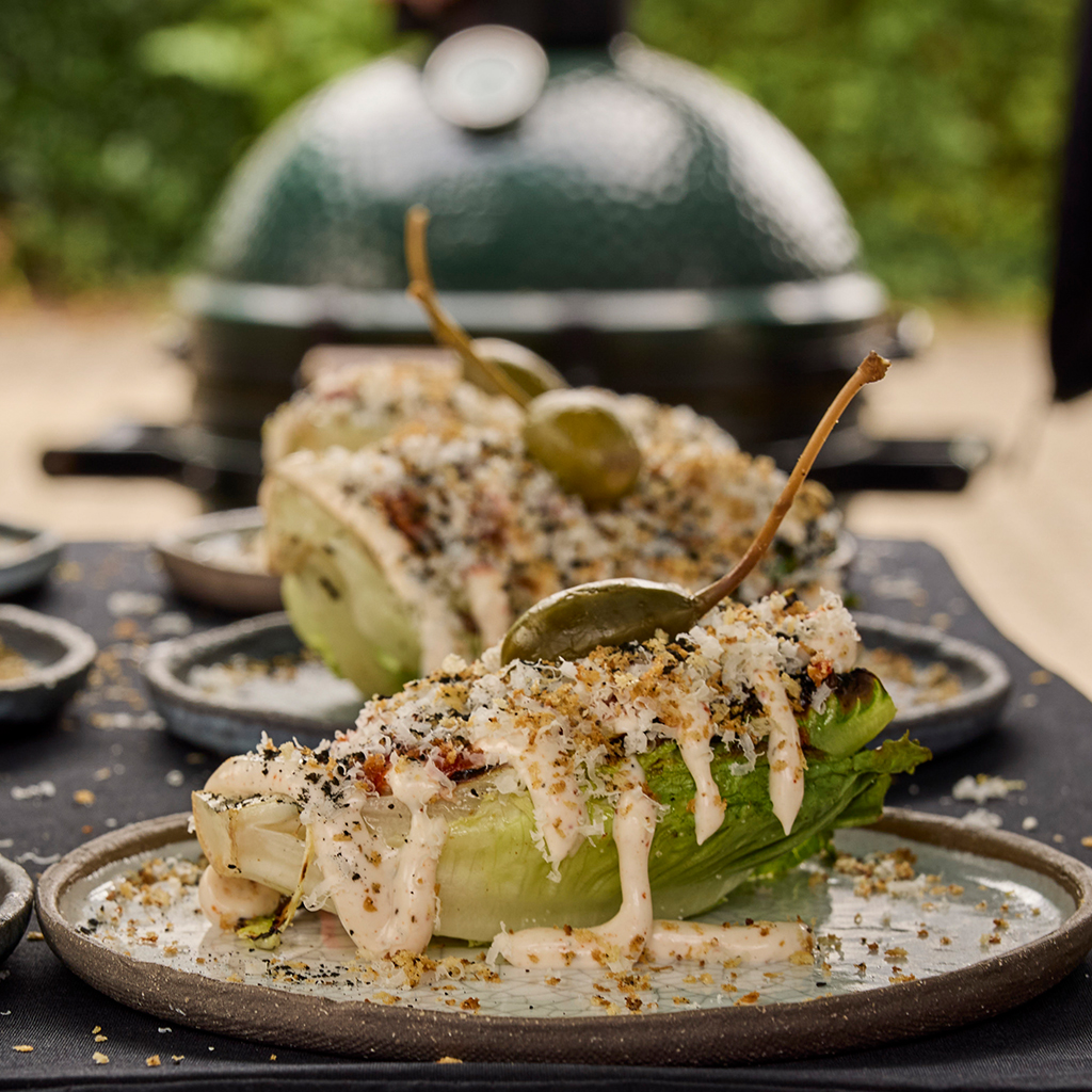 Big Green Egg Black Onion Crunch – Knuspriges Umami-Topping für Grill, BBQ und Küche