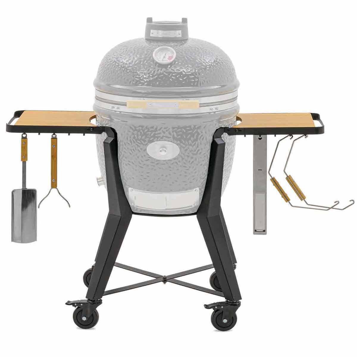 Monolith Gestell mit Seitentischen, beispielhaft mit eingesetztem Two.66 Keramikgrill & angehängtem Grillzubehör