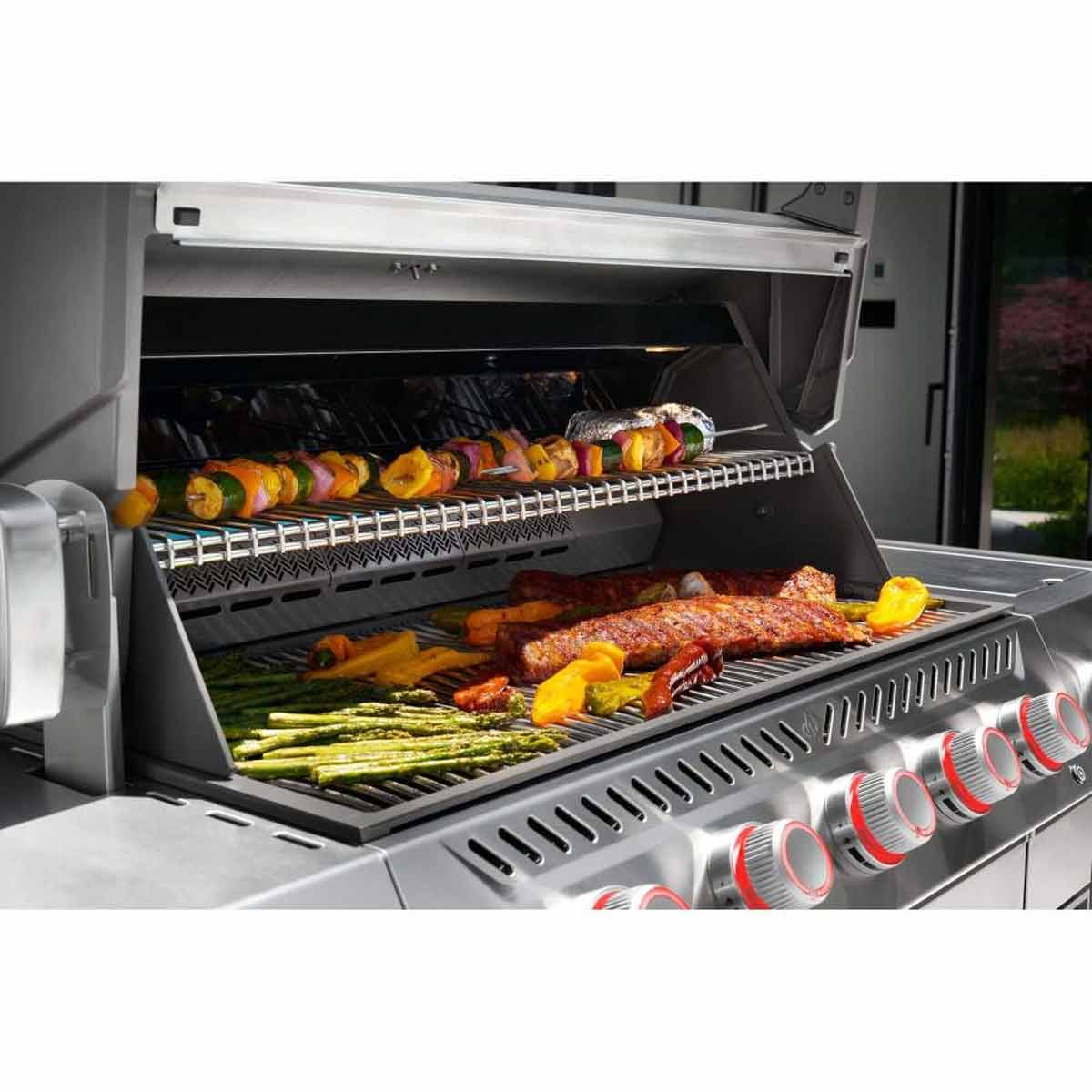 Napoleon Gasgrill Prestige Pro 665 Connected
