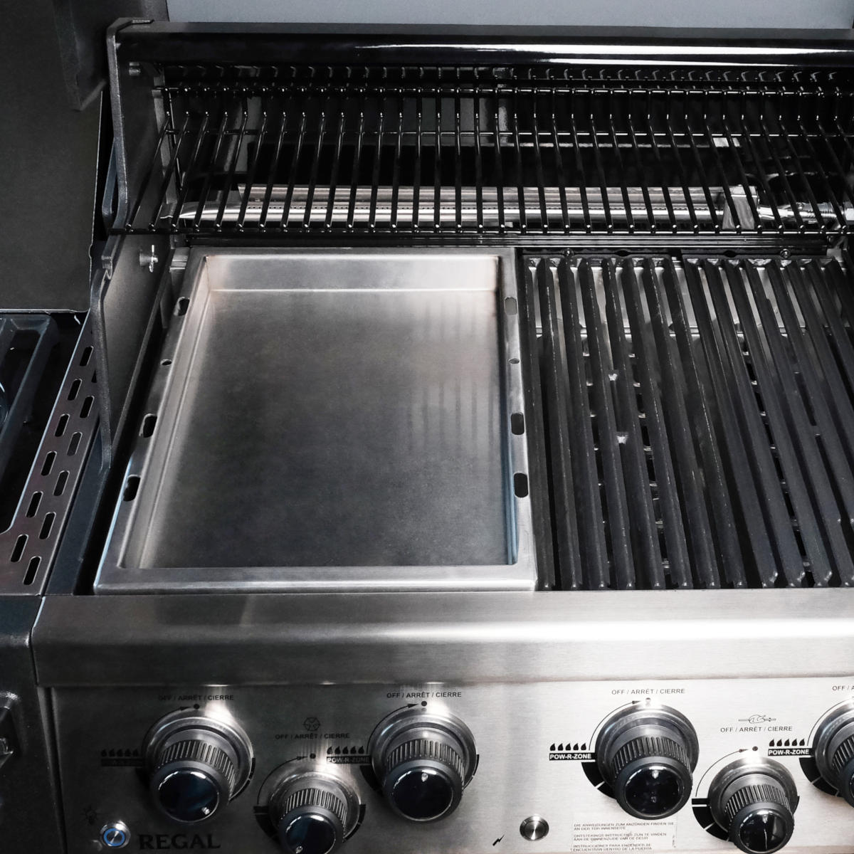 SANTOS Einsatzpfanne für Broil King Regal / Imperial & Weber Genesis ll SANTOS Einsatzpfanne für Broil King Regal / Imperial & Weber Genesis ll
